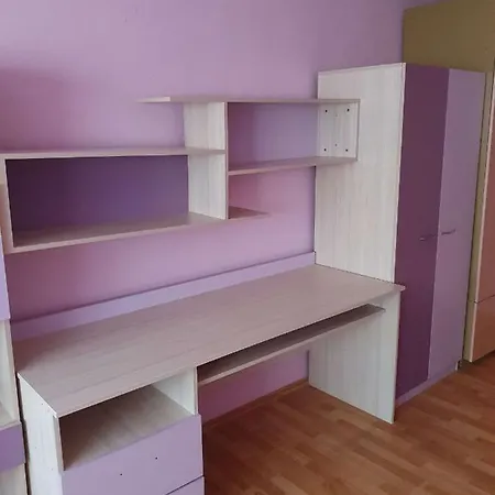 мезонет *